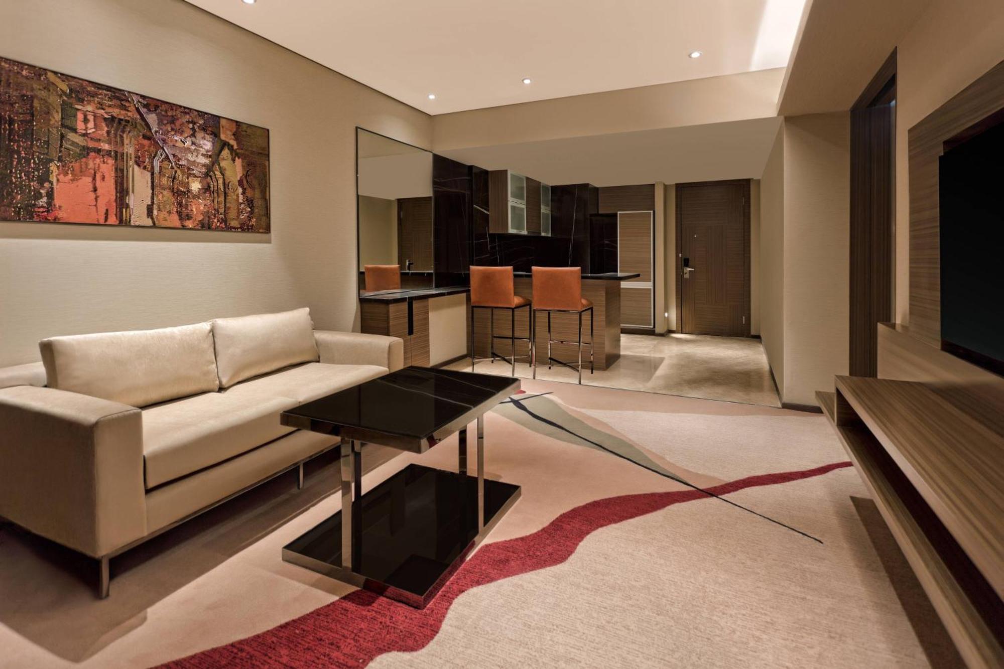 Sheraton Grand Bengaluru Whitefield Hotel & Convention Center Экстерьер фото