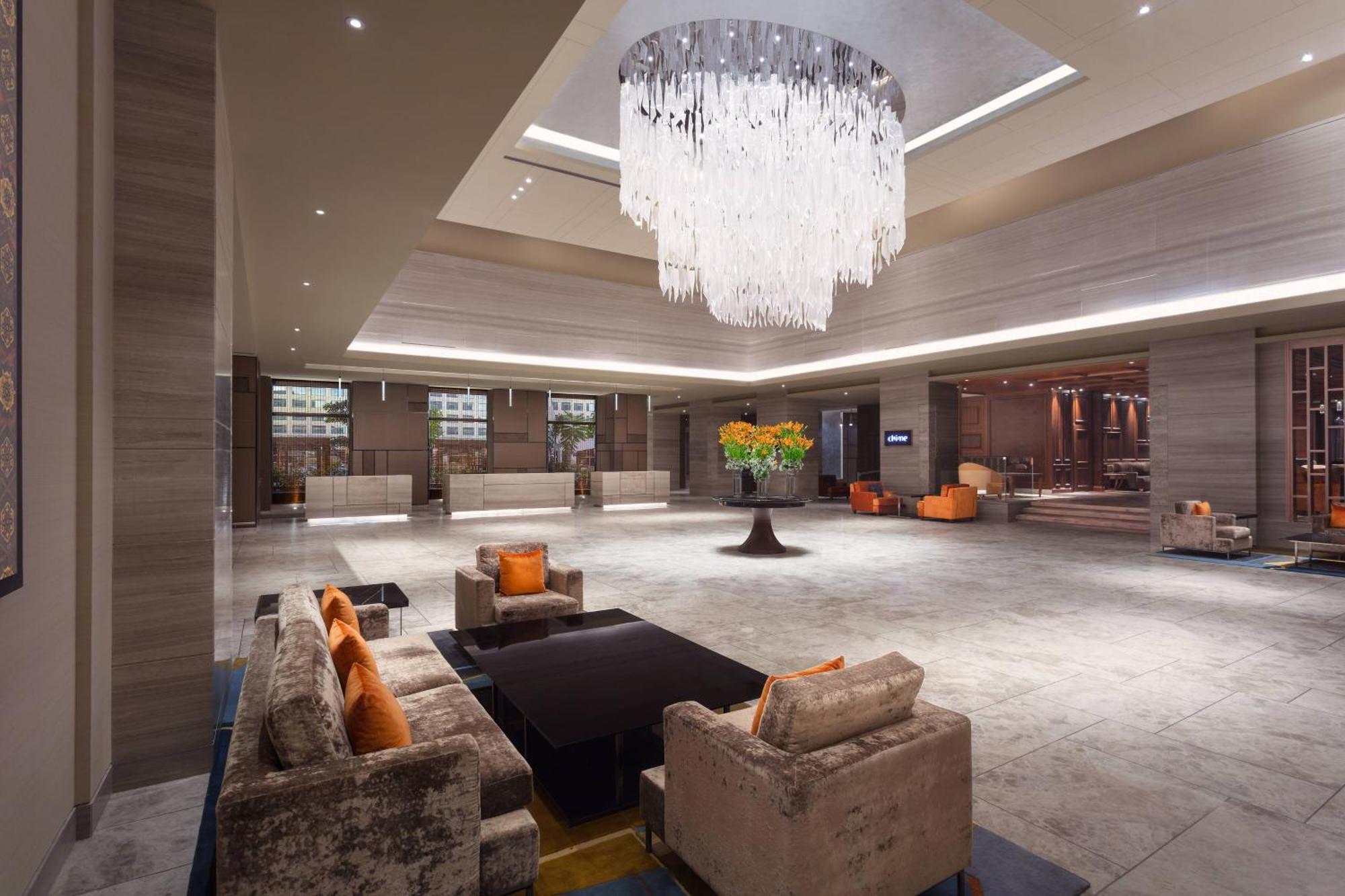 Sheraton Grand Bengaluru Whitefield Hotel & Convention Center Экстерьер фото